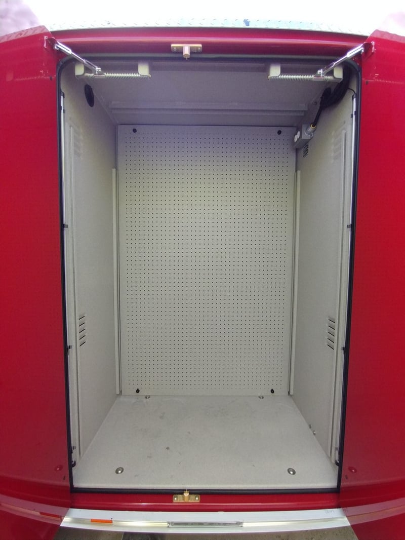 MacQueen B 77 jpg