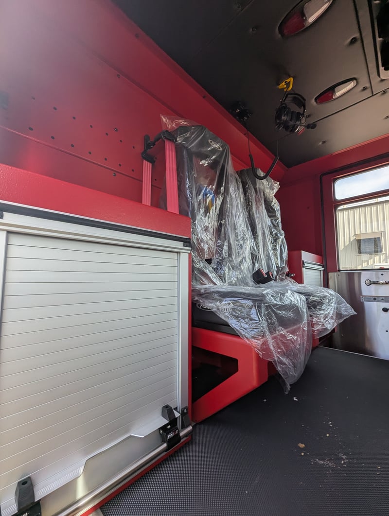MacQueen 01 204 jpg 1