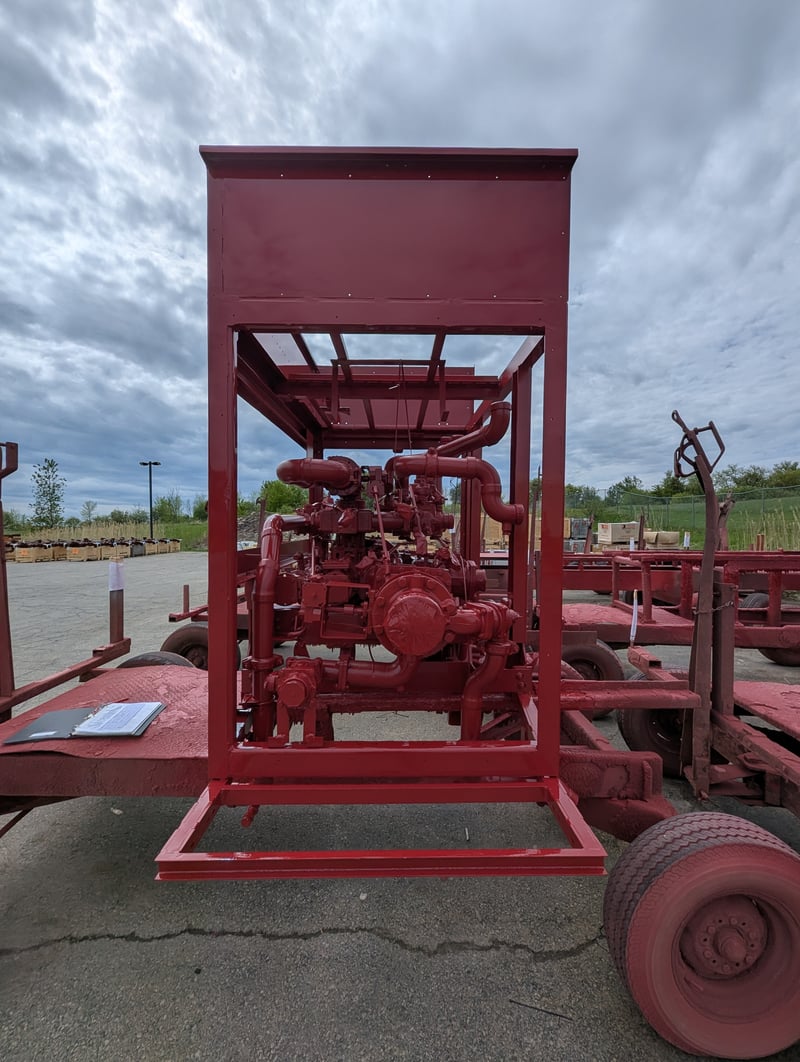 MacQueen 01 225 jpg 1