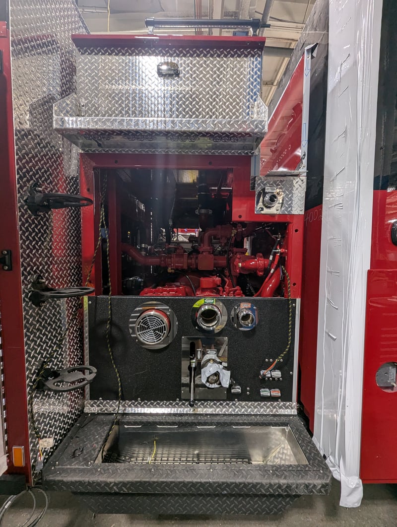 MacQueen 01 283 jpg