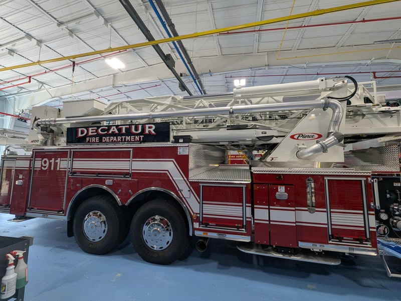 MacQueen 01 396 jpg