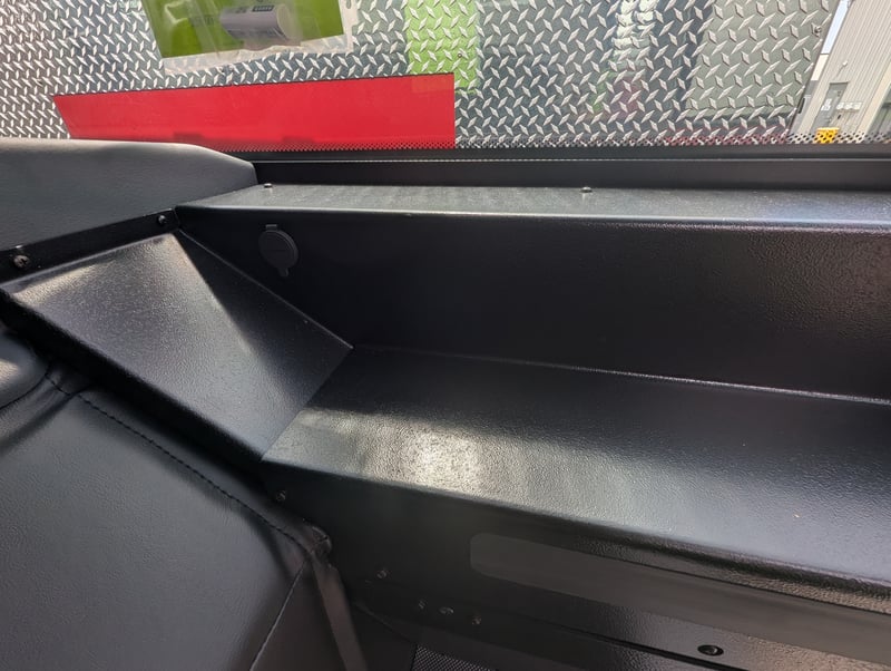 MacQueen 01 48 jpg 1