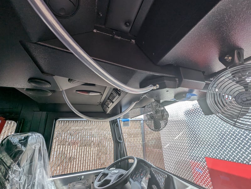 MacQueen 01 52 jpg 1