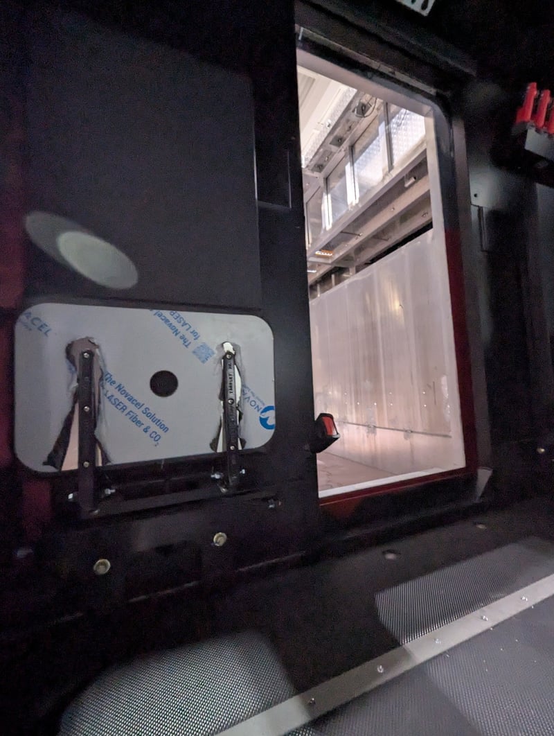 MacQueen 01 689 jpg 1