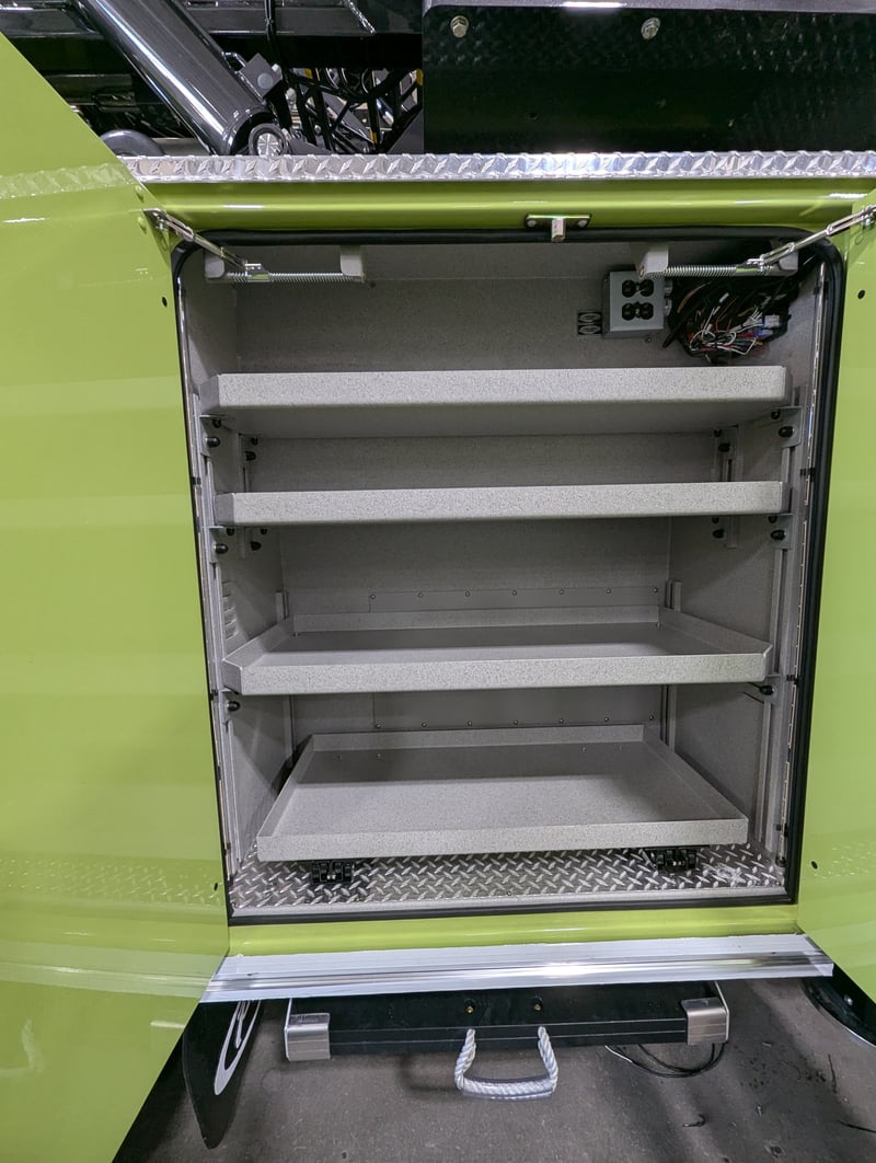 MacQueen 01 715 jpg 1