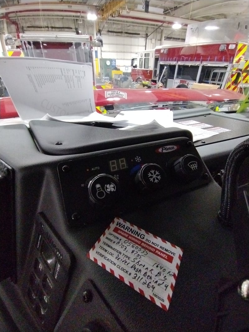 MacQueen 02 (1200) jpg