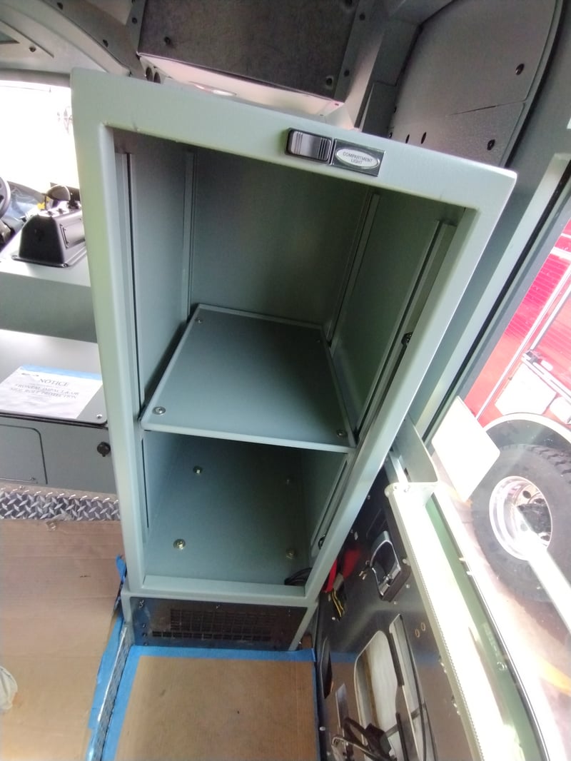 MacQueen 02 (734) jpg