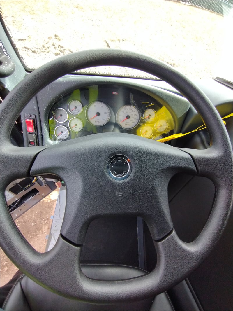 MacQueen 02 (803) jpg