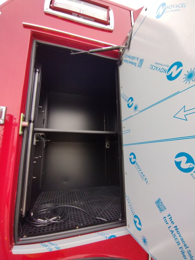 MacQueen 02 (876) jpg