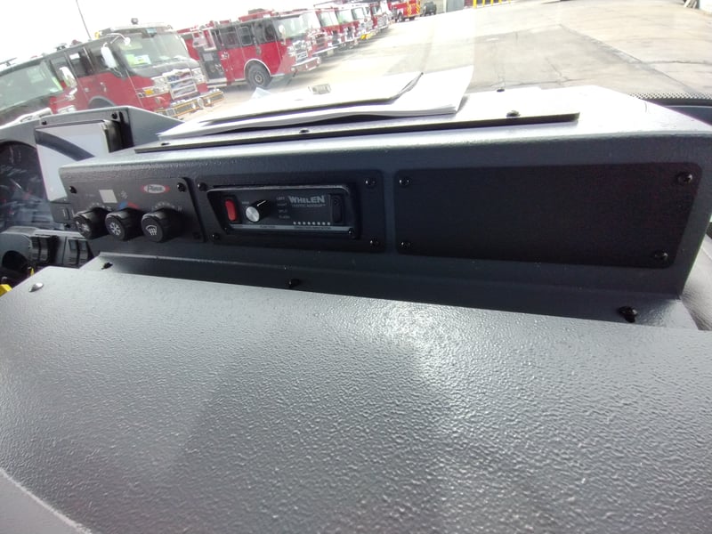 MacQueen 02 (955) jpg