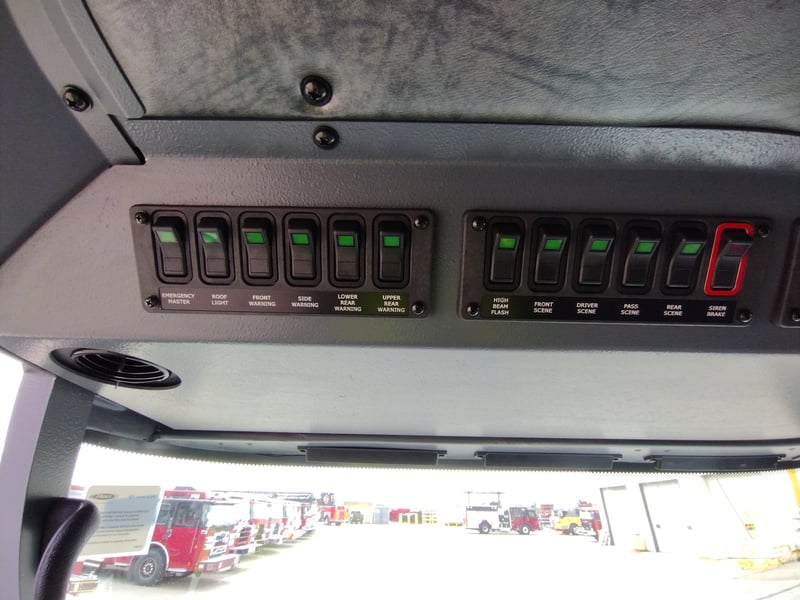 MacQueen 02 (988) jpg