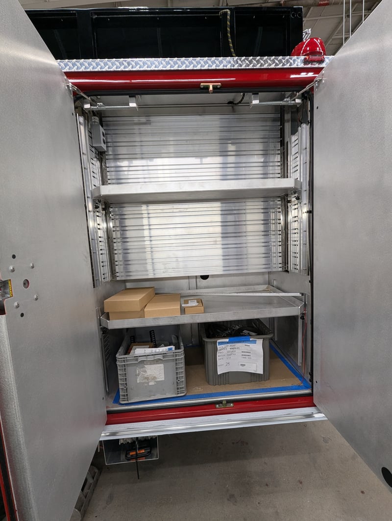 MacQueen 02 392 jpg