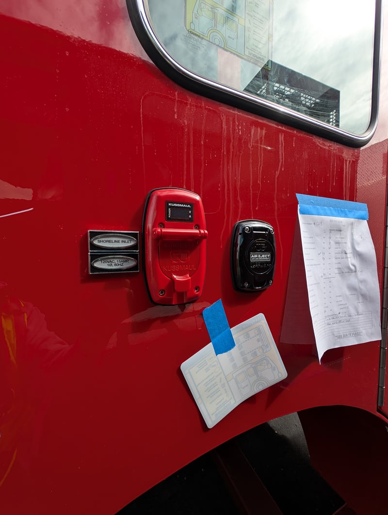 MacQueen 03 (41) jpg