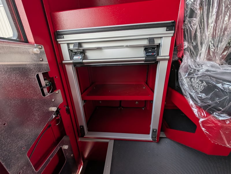 MacQueen 03 (49) jpg