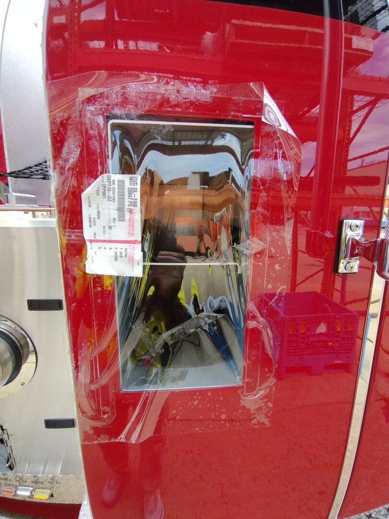 MacQueen 07 12 206 jpg