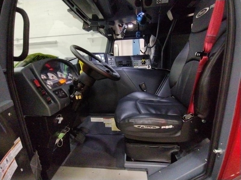 MacQueen 07 12 255 jpg