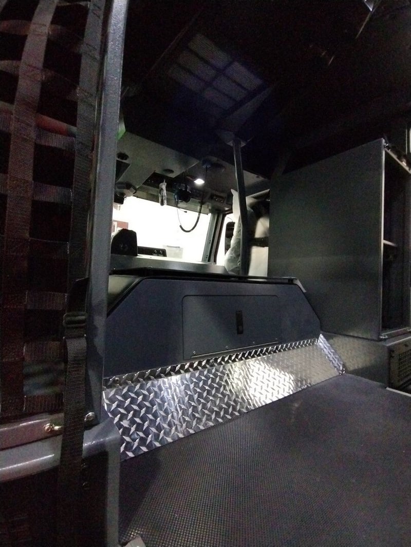 MacQueen 07 12 260 jpg