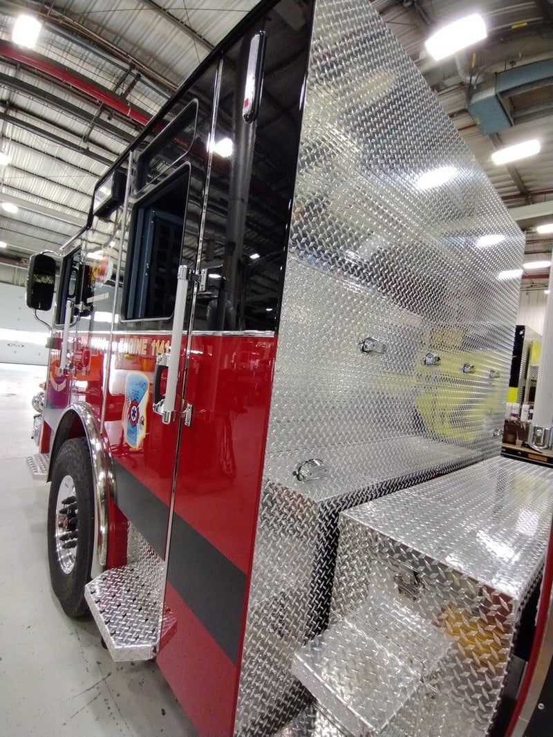 MacQueen 07 12 375 jpg
