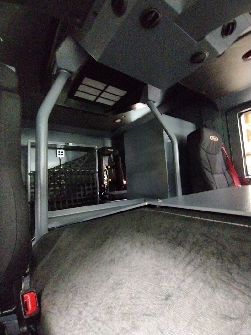 MacQueen 07 12 396 jpg