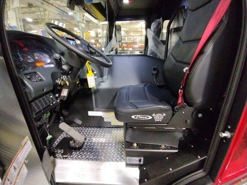 MacQueen 07 12 406 jpg