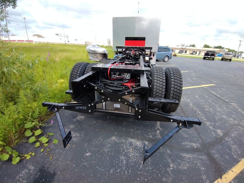 MacQueen 07 12 635 jpg