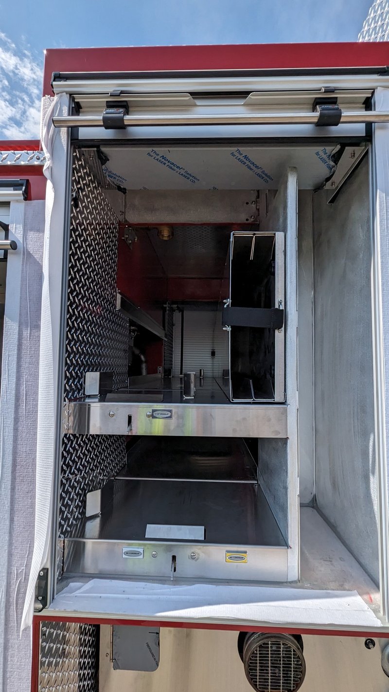 MacQueen A 09 23 A (103) JPG 2
