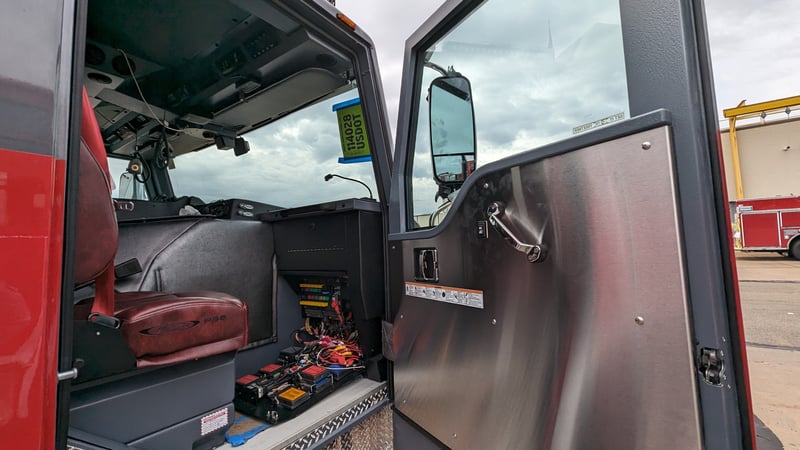 MacQueen A 162 jpg 1