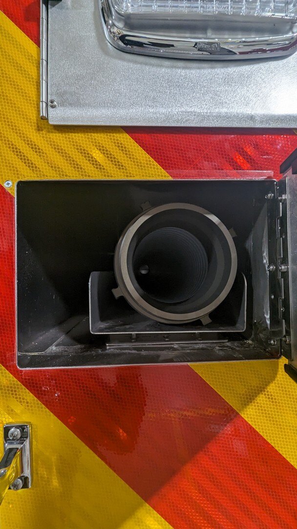 MacQueen A 22 jpg 2