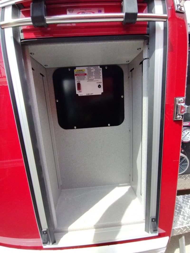 MacQueen A 222 jpg 3