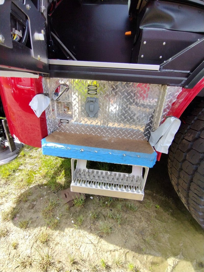 MacQueen A 235 jpg 3