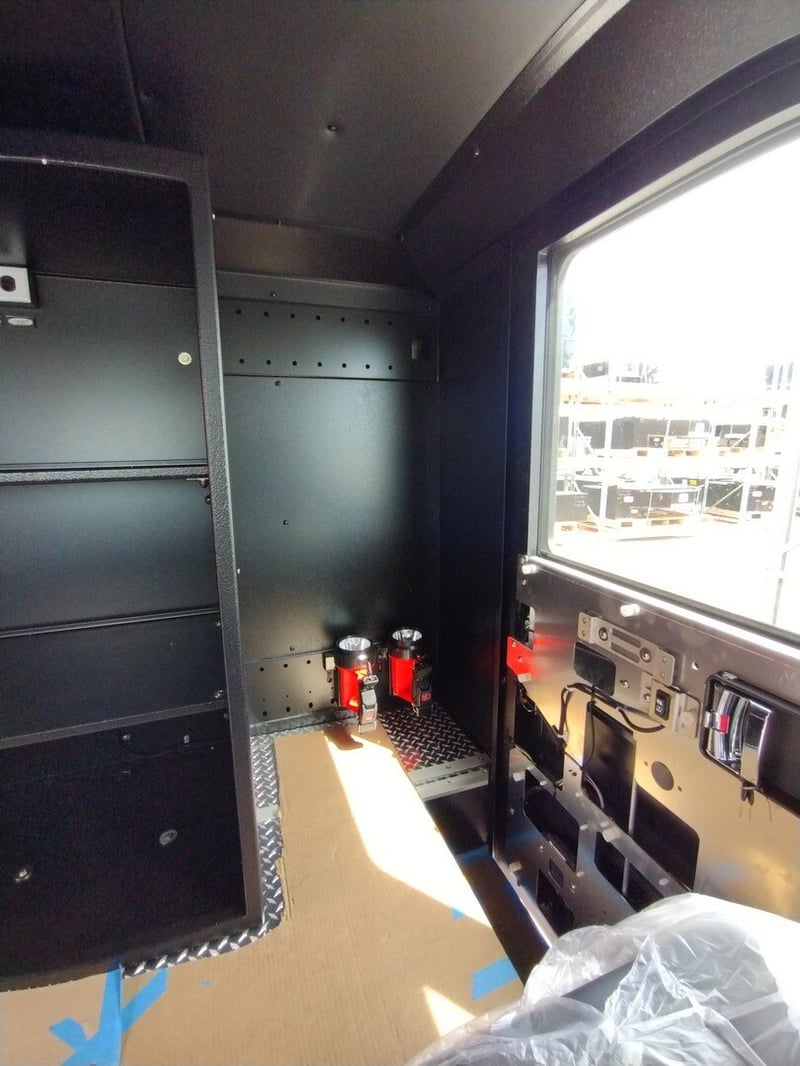 MacQueen A 255 jpg 2