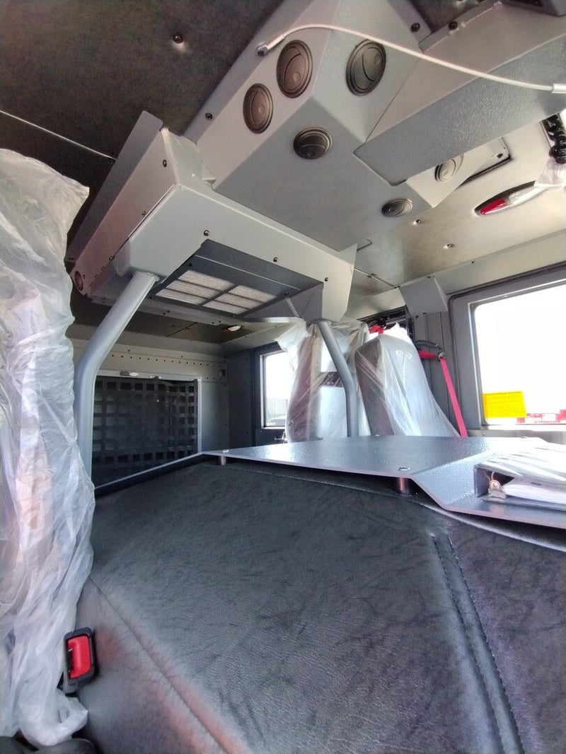 MacQueen A 300 jpg 3