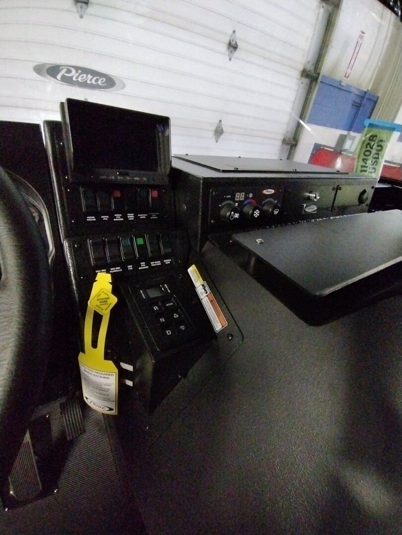 MacQueen A 595 jpg 3