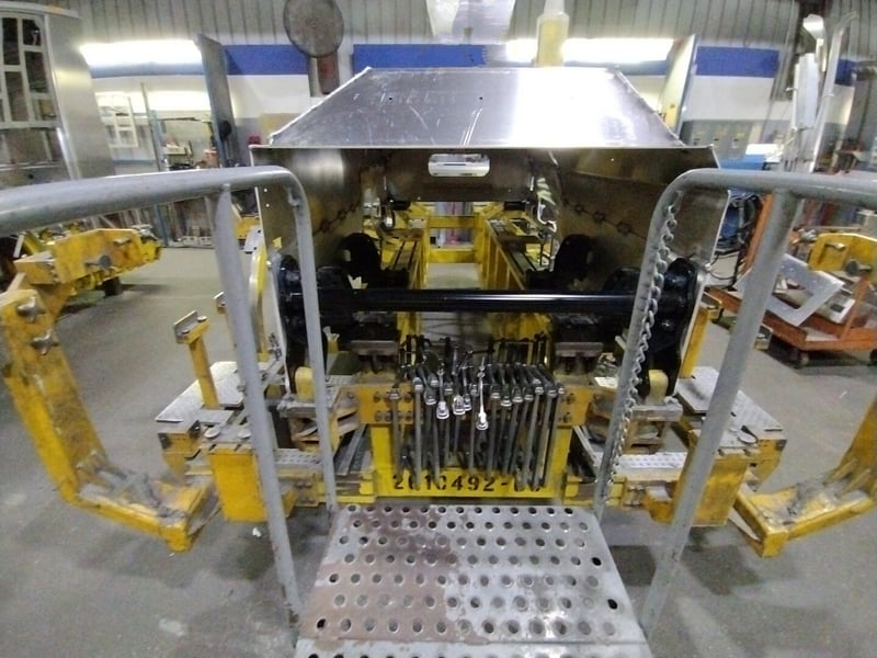 MacQueen A 647 jpg 2