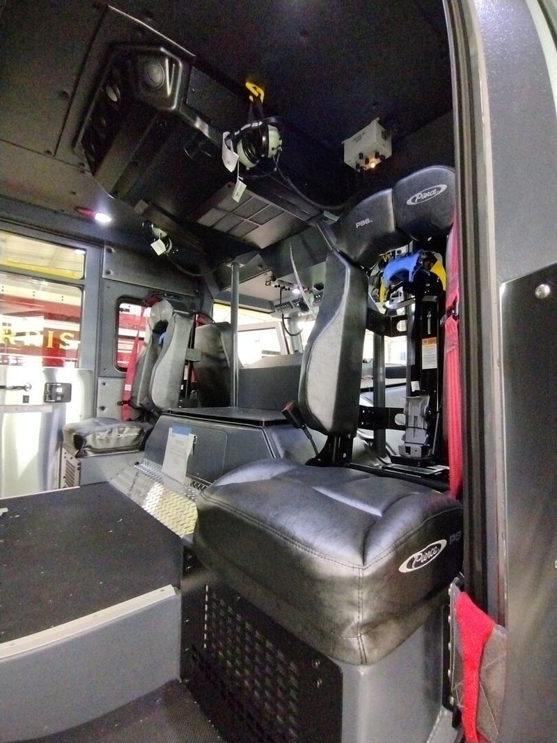 MacQueen A 661 jpg