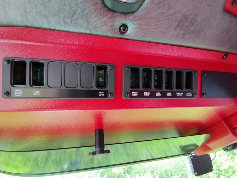 MacQueen B 105 jpg