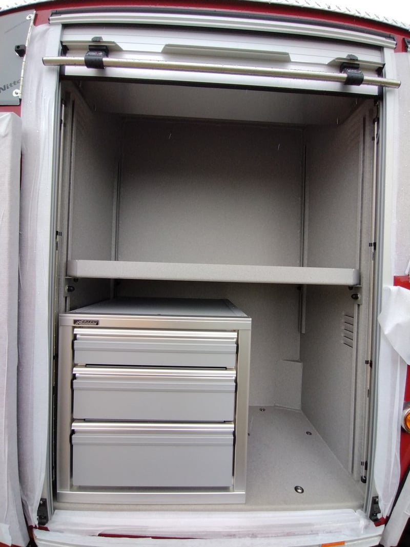 MacQueen B 73 jpg