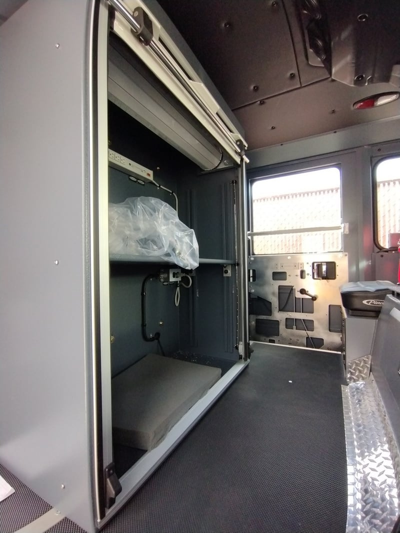 MacQueen Emergency B 71 jpg