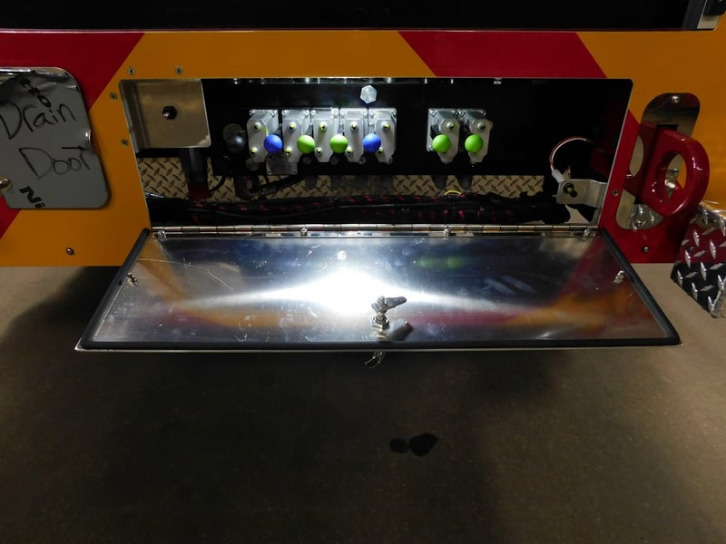 MacQueen Emergency 04 29 373 JPG