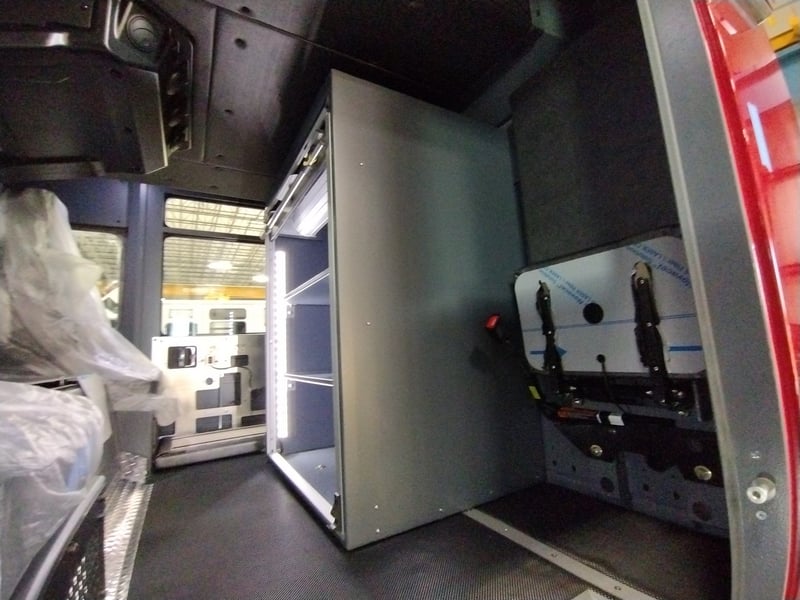 MacQueen Emergency 1 (450) jpg