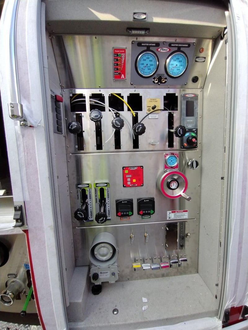 MacQueen Emergency 1 (713) jpg