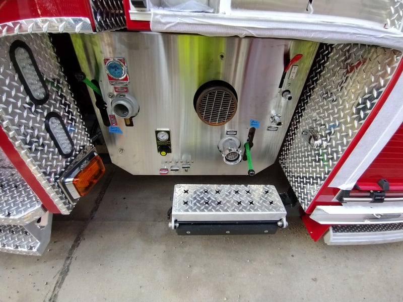 MacQueen Emergency 1 (716) jpg