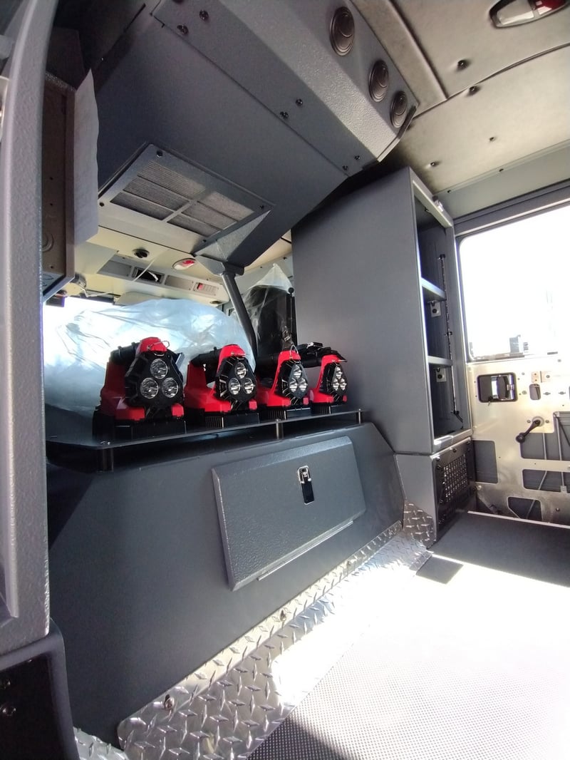 MacQueen Emergency A (158) JPG