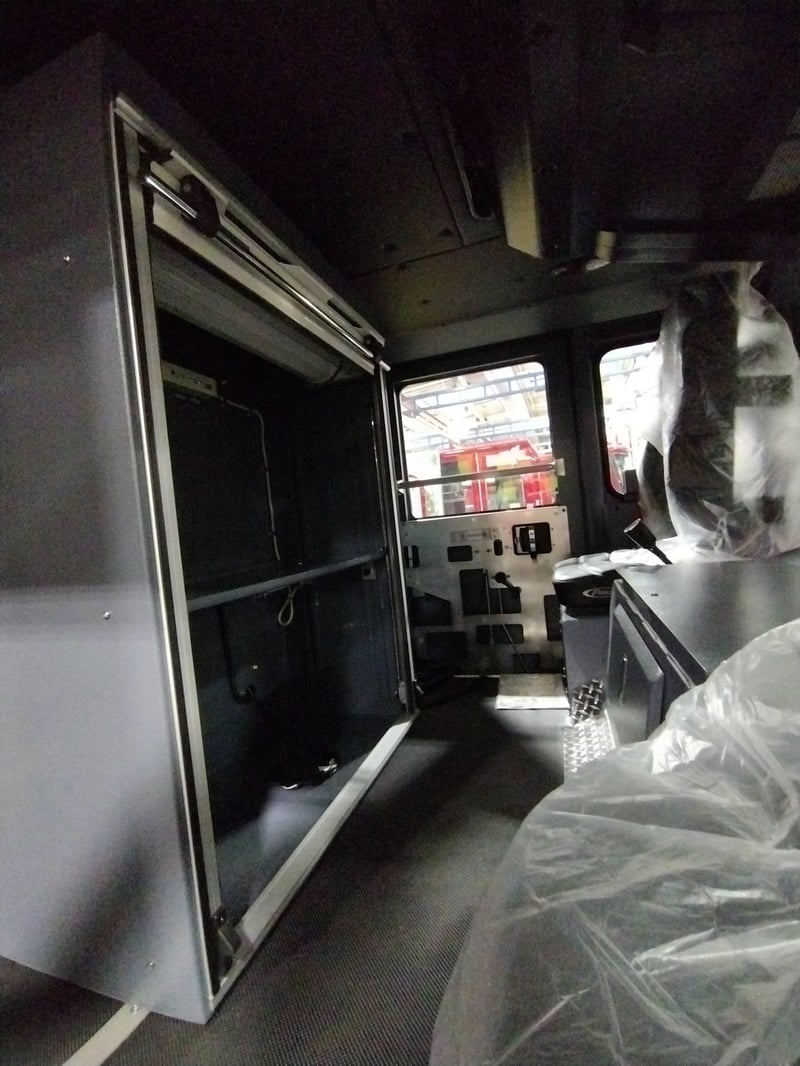 MacQueen Emergency A (513) JPG