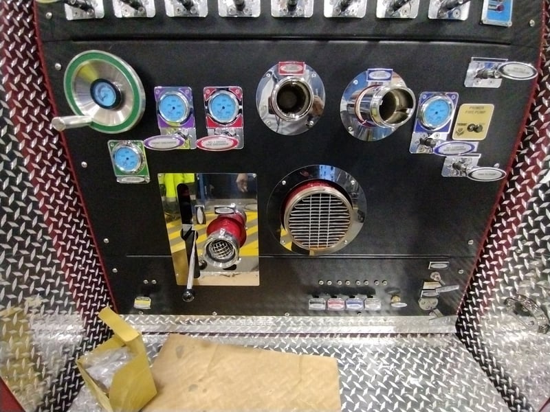 MacQueen Emergency A 01 (112) JPG