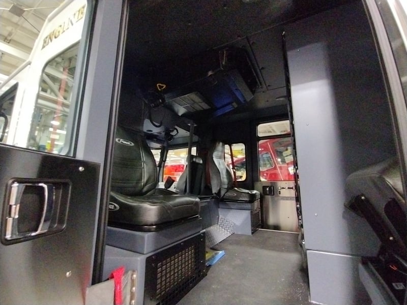 MacQueen Emergency A 01 (137) JPG