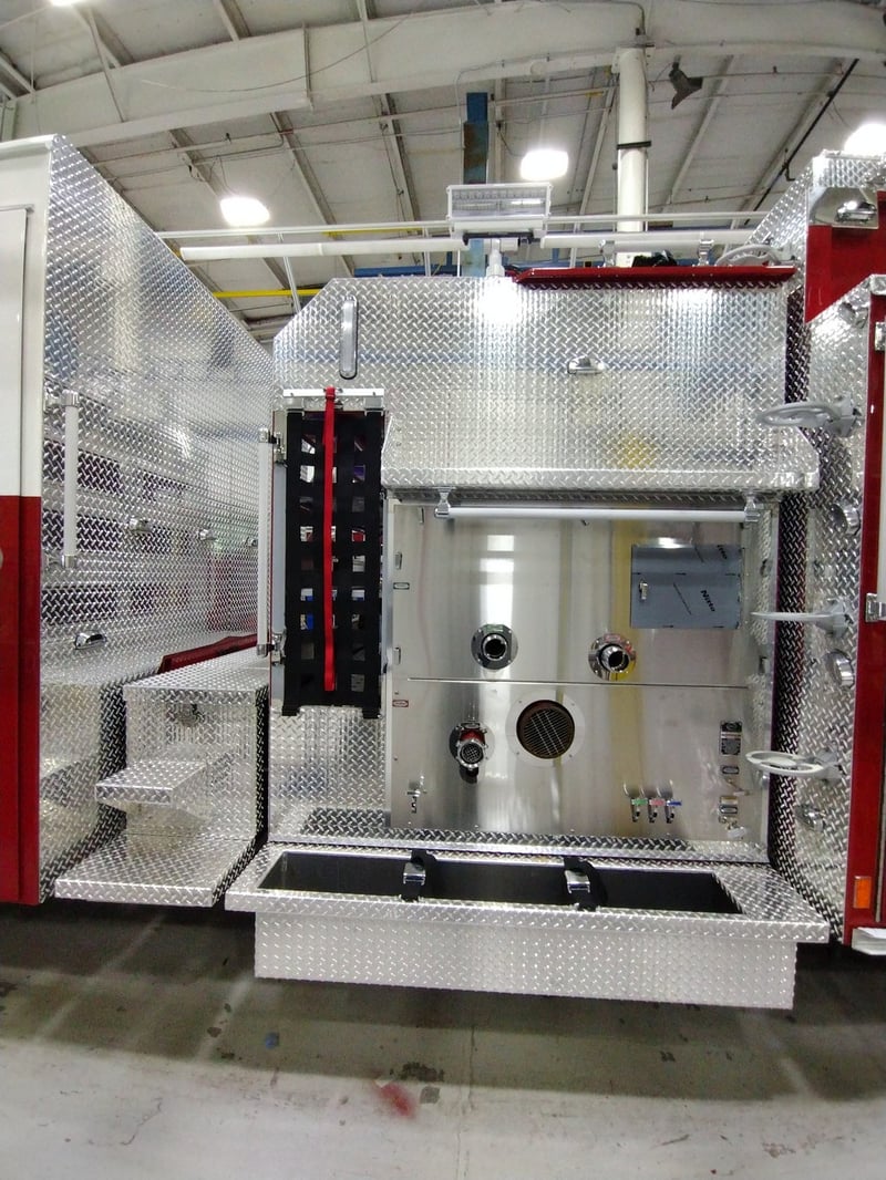 MacQueen Emergency A 01 (15) JPG