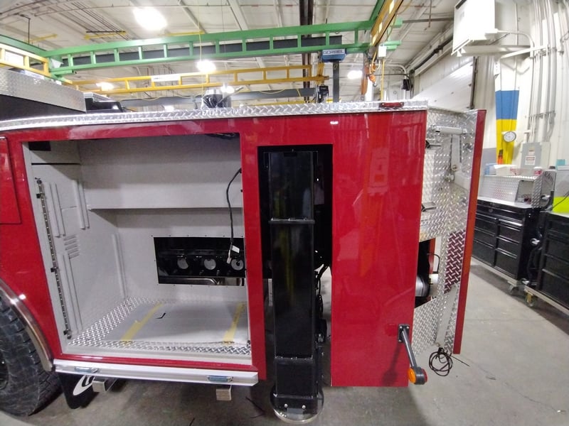 MacQueen Emergency A 01 (221) JPG