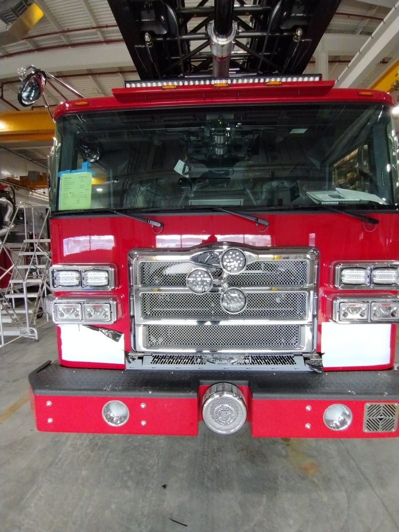 MacQueen Emergency A 01 (233) JPG