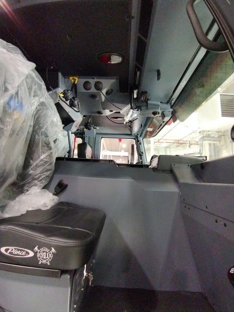 MacQueen Emergency A 01 (512) jpg